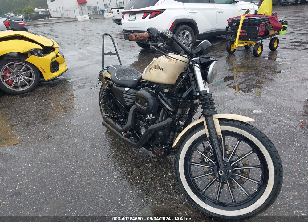 2015 HARLEY-DAVIDSON XL883 IRON 883 VIN: 1HD4LE215FC420046