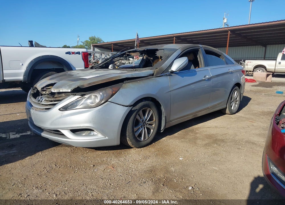 2013 HYUNDAI SONATA GLS VIN: 5NPEB4AC1DH721825