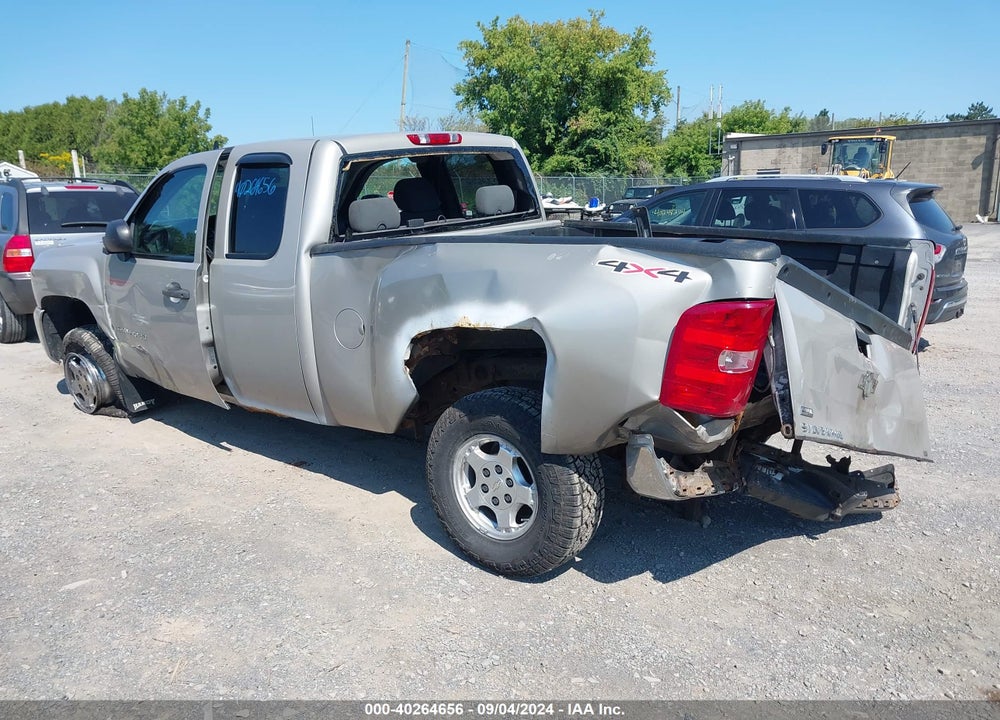 2009 CHEVROLET SILVERADO 1500 LT VIN: 1GCEK29089Z234605