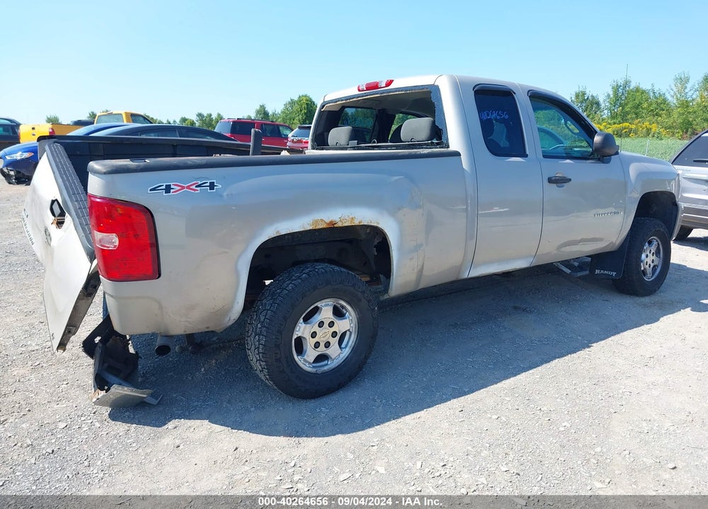 2009 CHEVROLET SILVERADO 1500 LT VIN: 1GCEK29089Z234605