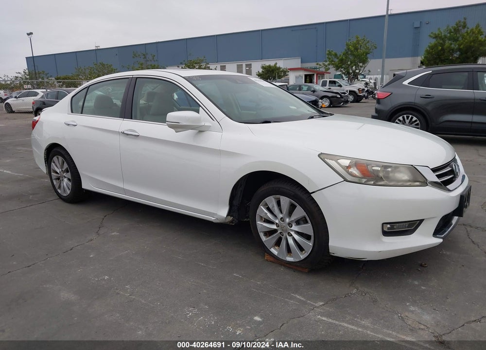 2013 HONDA ACCORD TOURING VIN: 1HGCR3F96DA031720