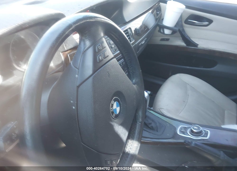 2009 BMW 328I VIN: WBAPH77559NM27494