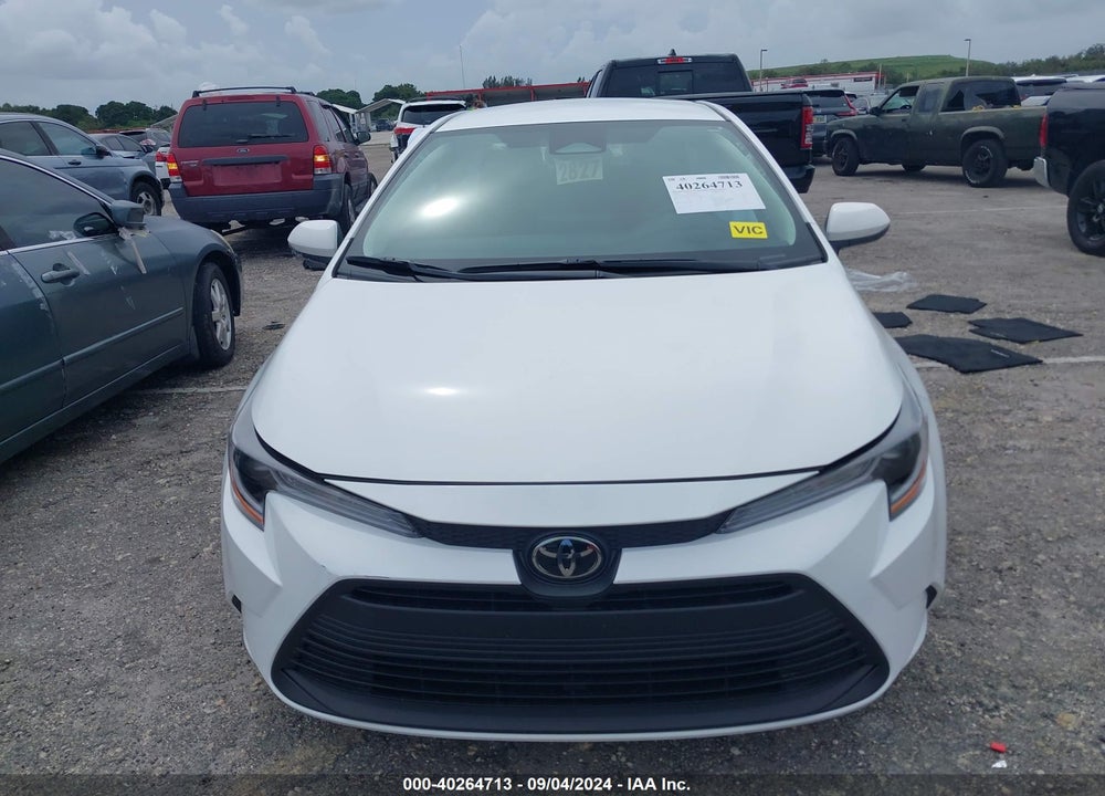 2024 TOYOTA COROLLA LE VIN: 5YFB4MDE3RP202358