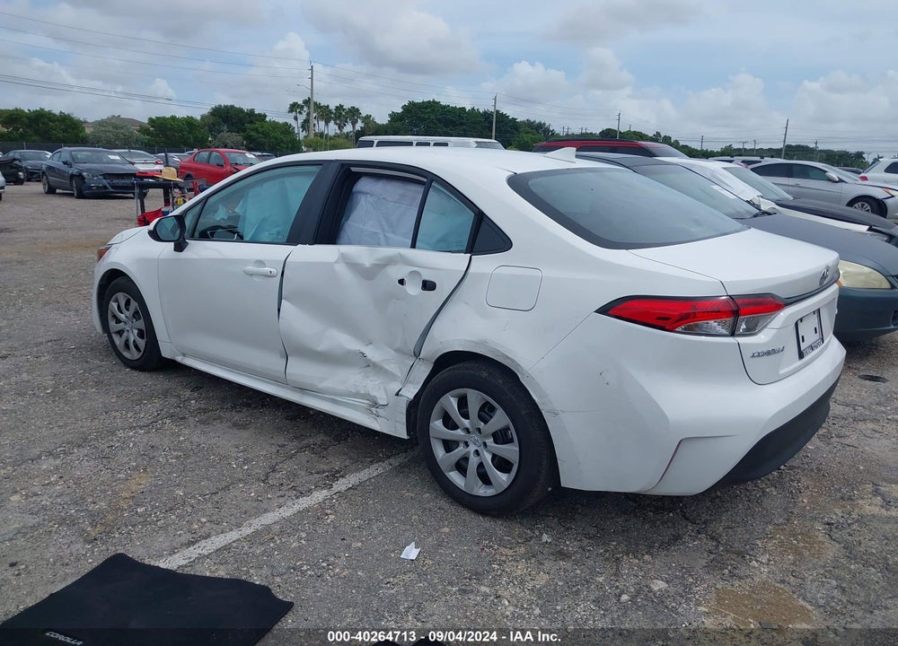 2024 TOYOTA COROLLA LE VIN: 5YFB4MDE3RP202358