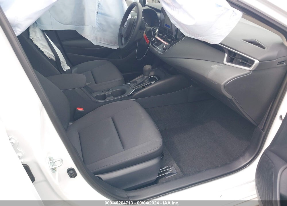 2024 TOYOTA COROLLA LE VIN: 5YFB4MDE3RP202358