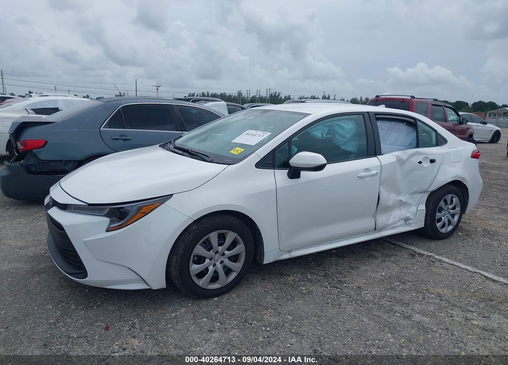 2024 TOYOTA COROLLA LE VIN: 5YFB4MDE3RP202358