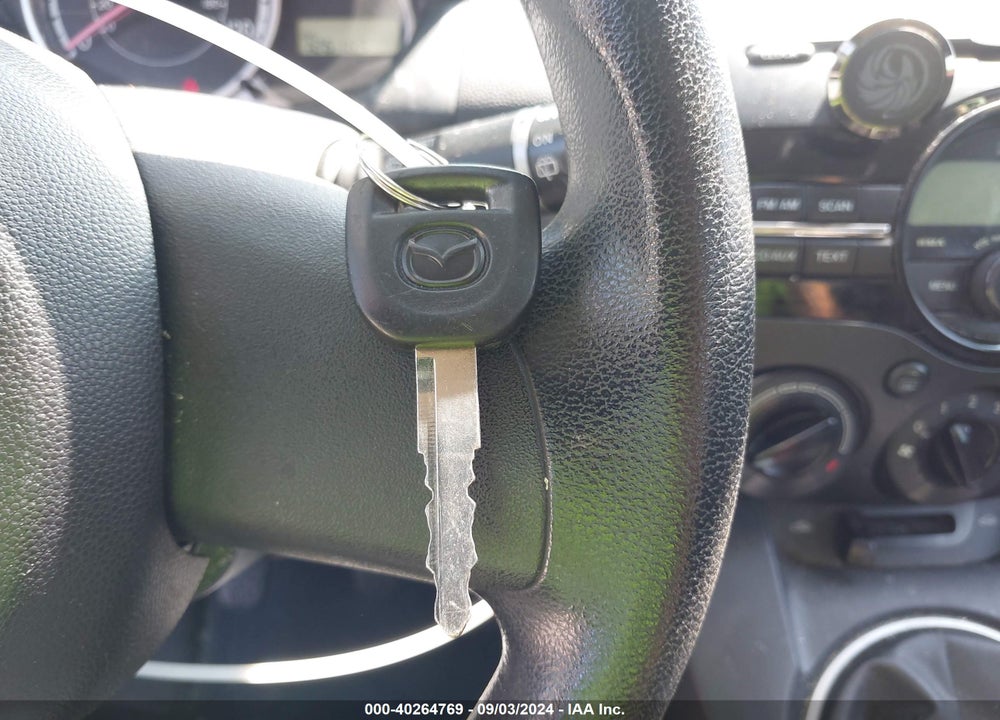 2012 MAZDA 2 SPORT VIN: JM1DE1KZ4C0140271