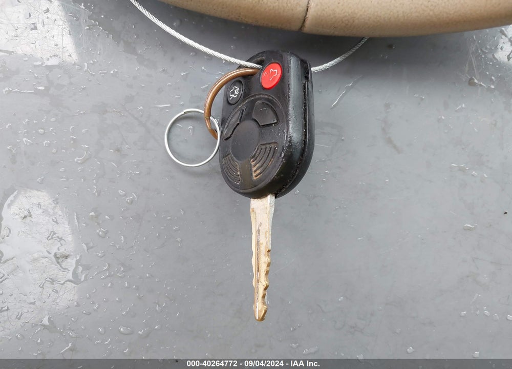 2010 FORD ESCAPE XLT VIN: 1FMCU9DG9AKD44845