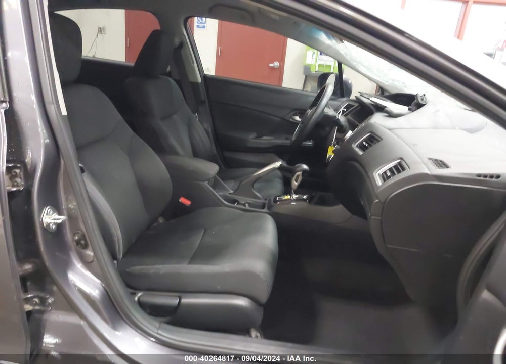 2015 HONDA CIVIC LX VIN: 19XFB2F58FE286747
