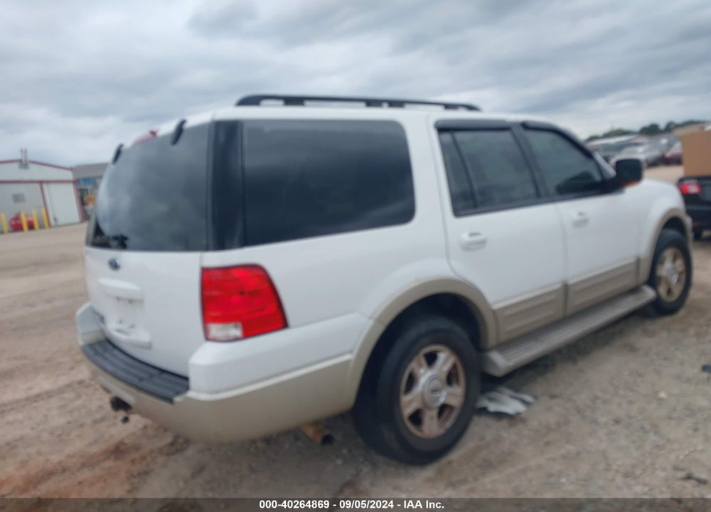 2005 FORD EXPEDITION EDDIE BAUER/KING RANCH VIN: 1FMPU17595LA96884