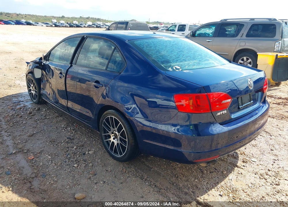 2014 VOLKSWAGEN JETTA 2.0L S VIN: 3VW2K7AJ2EM234760