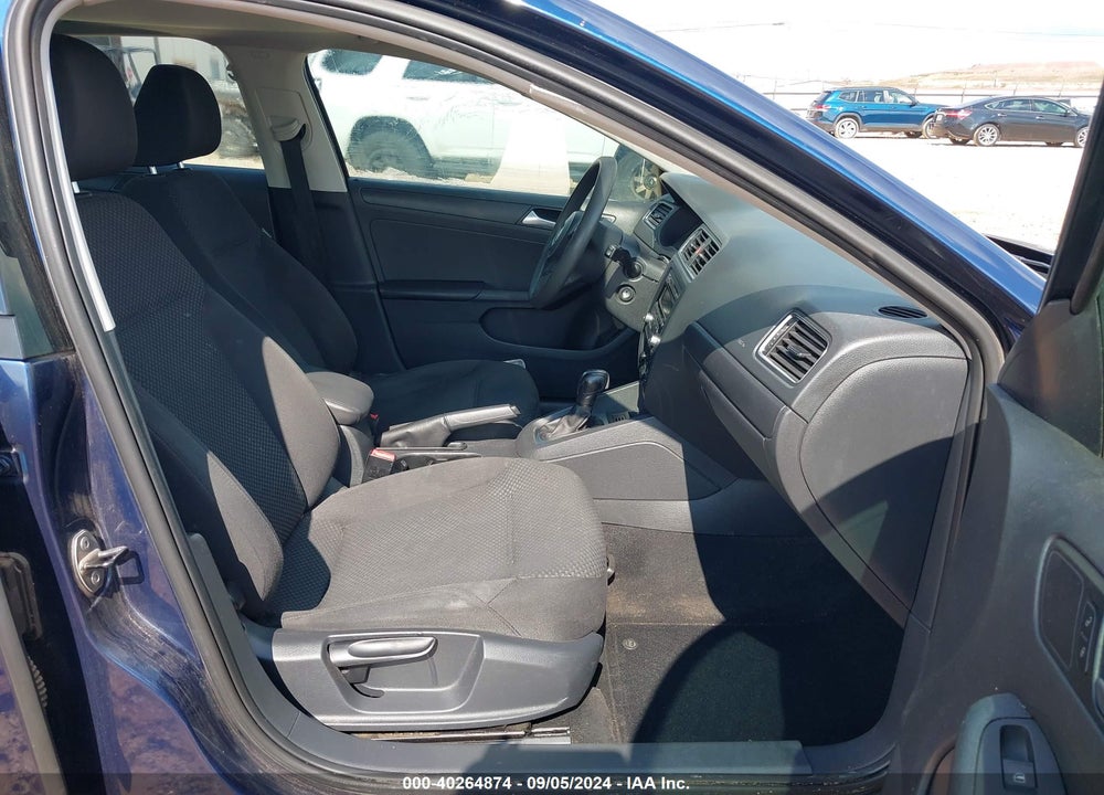 2014 VOLKSWAGEN JETTA 2.0L S VIN: 3VW2K7AJ2EM234760