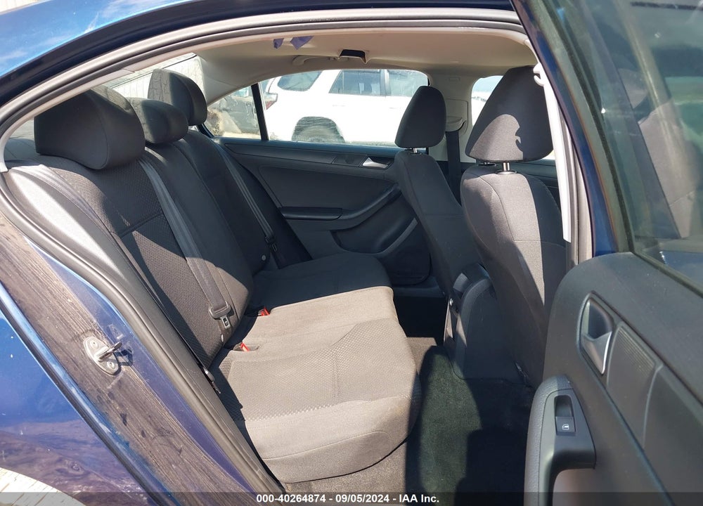 2014 VOLKSWAGEN JETTA 2.0L S VIN: 3VW2K7AJ2EM234760