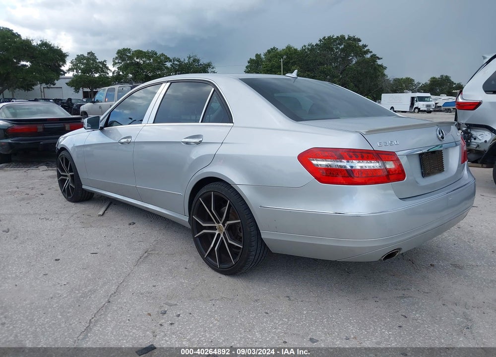 2010 MERCEDES-BENZ E 350 4MATIC VIN: WDDHF8HB8AA210112