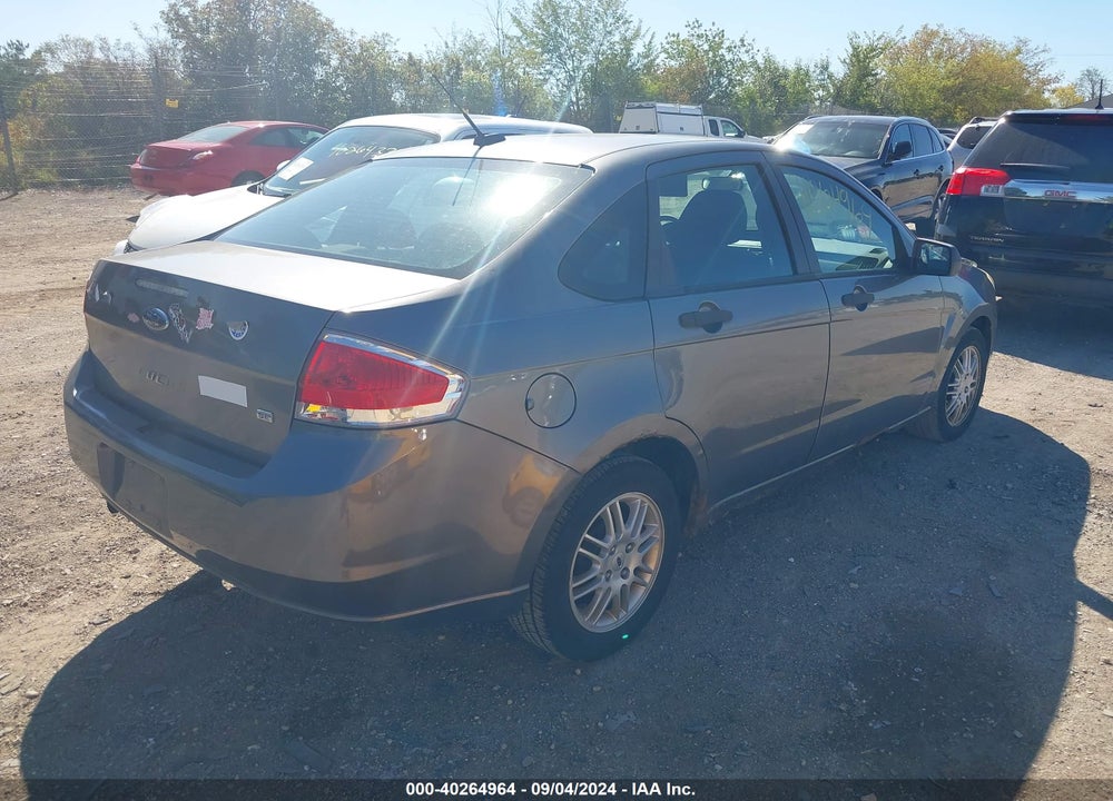 2010 FORD FOCUS SE VIN: 1FAHP3FN6AW204745
