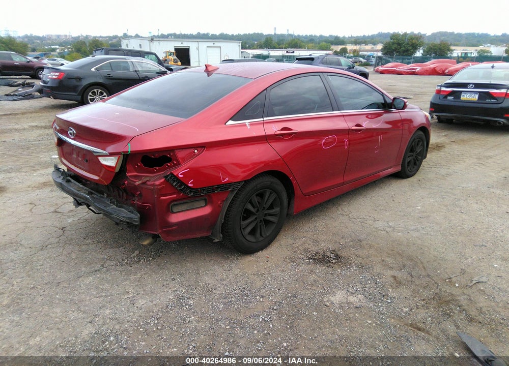 2014 HYUNDAI SONATA GLS VIN: 5NPEB4AC5EH912598