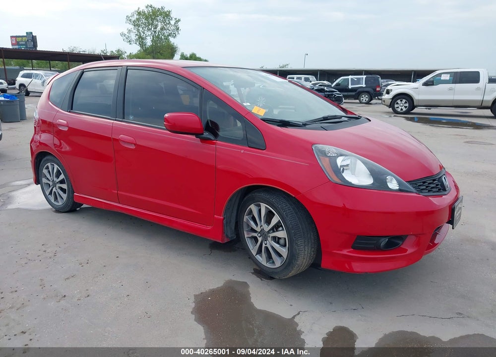 2013 HONDA FIT SPORT VIN: JHMGE8H68DC078780