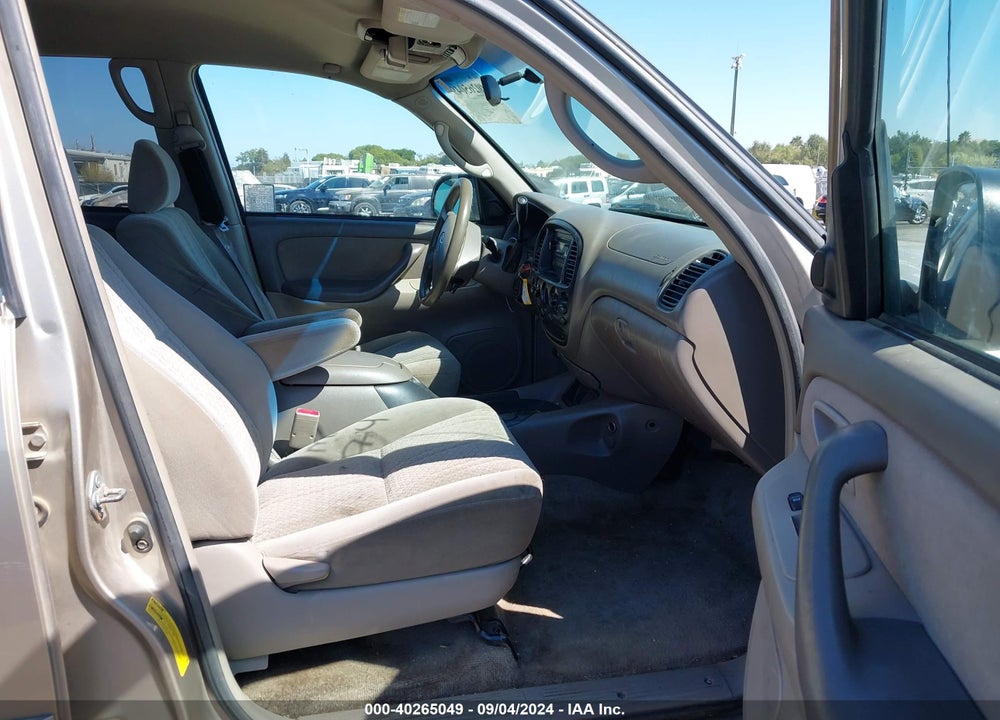 2005 TOYOTA TUNDRA SR5 V8 VIN: 5TBET34155S479210
