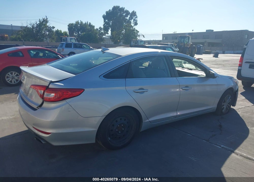 2017 HYUNDAI SONATA VIN: 5NPE24AF2HH523559