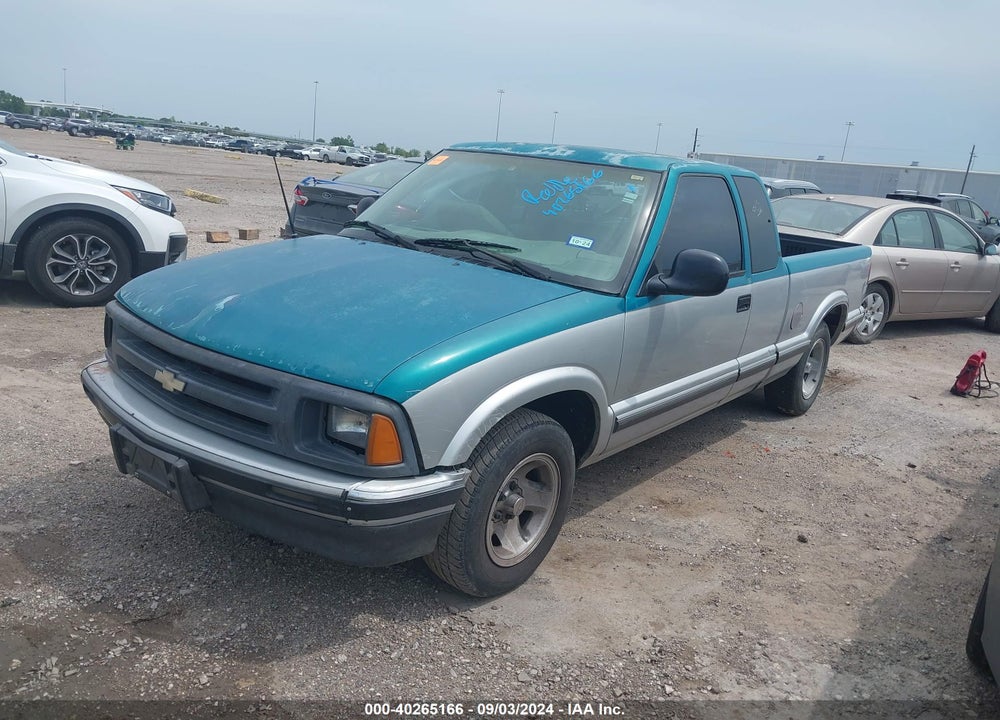 1995 CHEVROLET S TRUCK VIN: 1GCCS19Z5S8160846