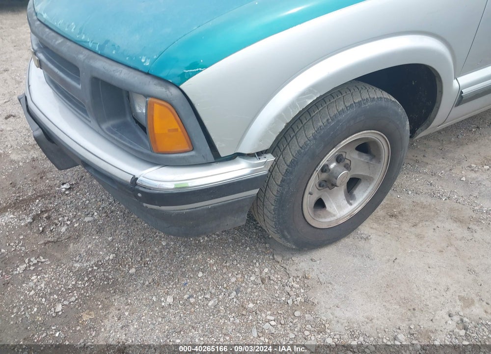 1995 CHEVROLET S TRUCK VIN: 1GCCS19Z5S8160846