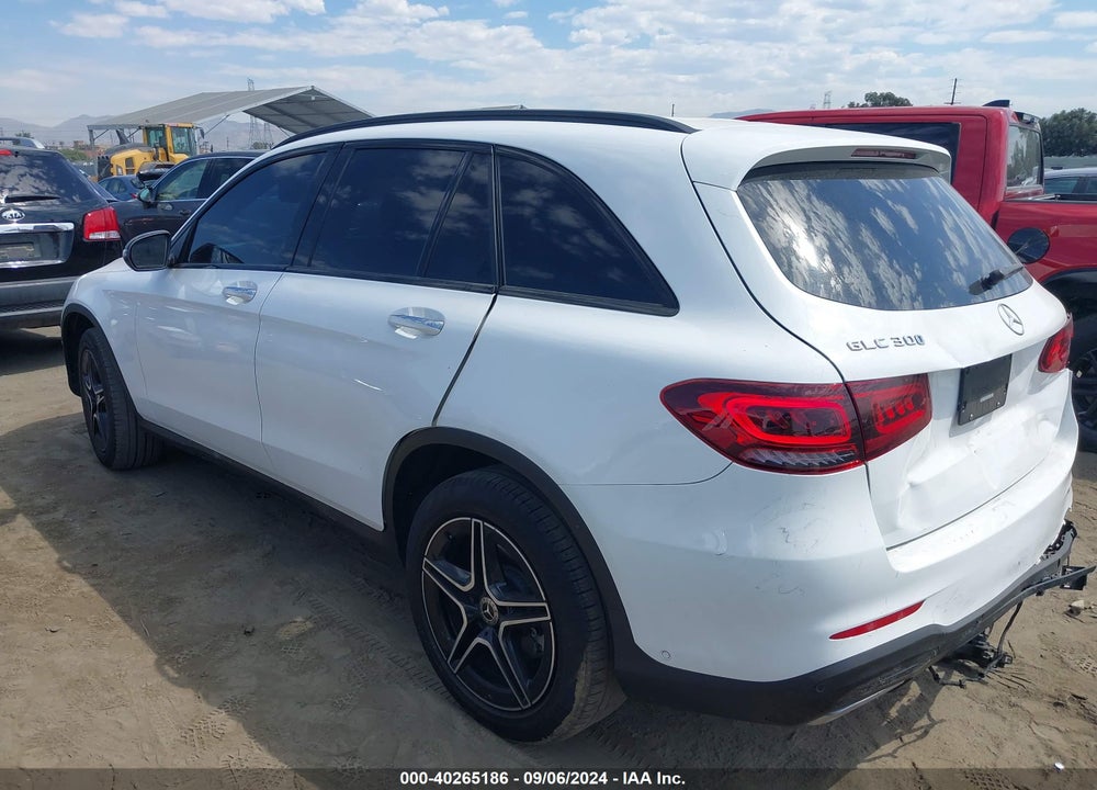 2022 MERCEDES-BENZ GLC 300 SUV VIN: W1N0G8DB2NV394352