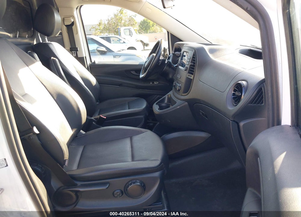 2021 MERCEDES-BENZ METRIS VIN: W1YV0BEY8M3839569