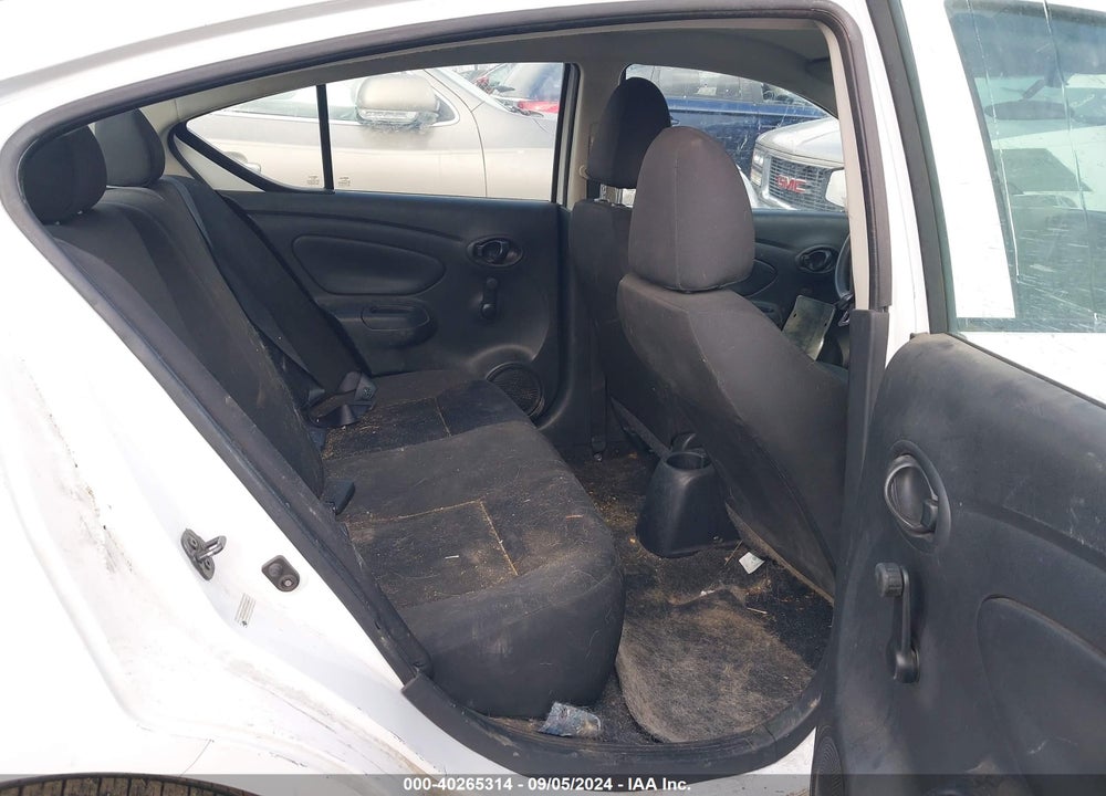 2018 NISSAN VERSA 1.6 S+ VIN: 3N1CN7AP2JL828948