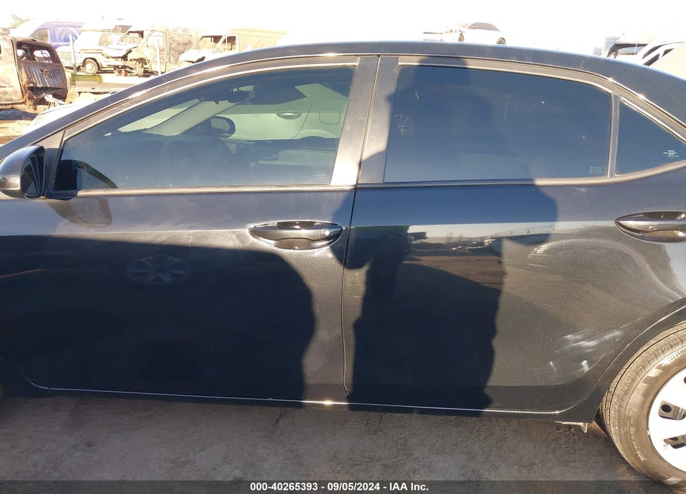 2016 TOYOTA COROLLA LE VIN: 5YFBURHE4GP525693