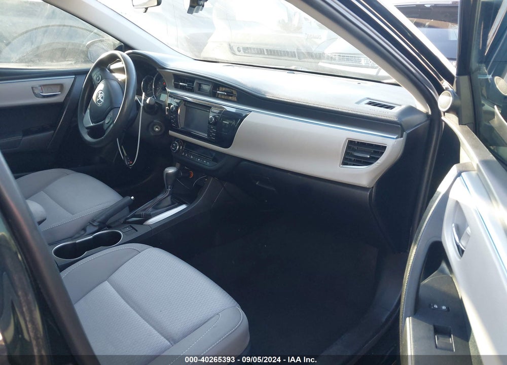 2016 TOYOTA COROLLA LE VIN: 5YFBURHE4GP525693