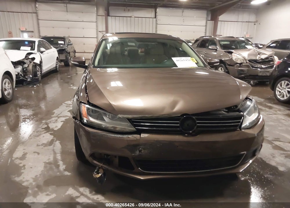 2012 VOLKSWAGEN JETTA 2.5L SEL VIN: 3VWLP7AJ1CM416663