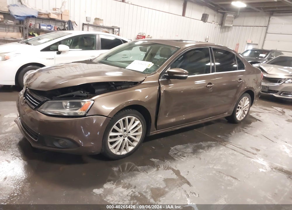 2012 VOLKSWAGEN JETTA 2.5L SEL VIN: 3VWLP7AJ1CM416663