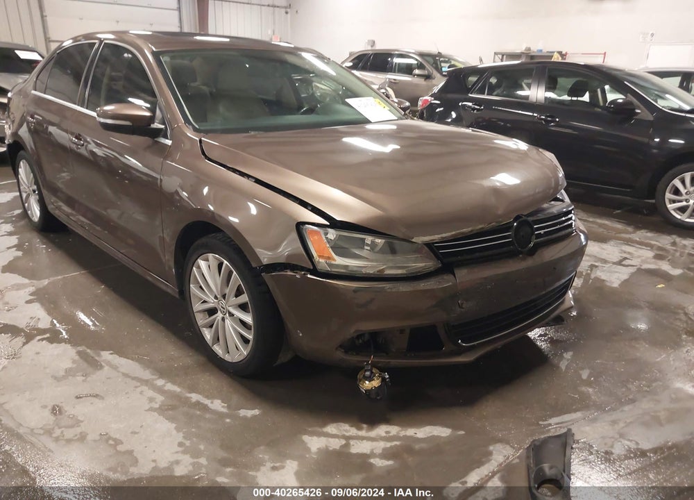 2012 VOLKSWAGEN JETTA 2.5L SEL VIN: 3VWLP7AJ1CM416663
