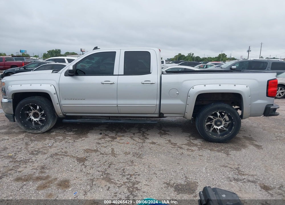 2018 CHEVROLET SILVERADO 1500 LT VIN: 1GCRCREH4JZ173681