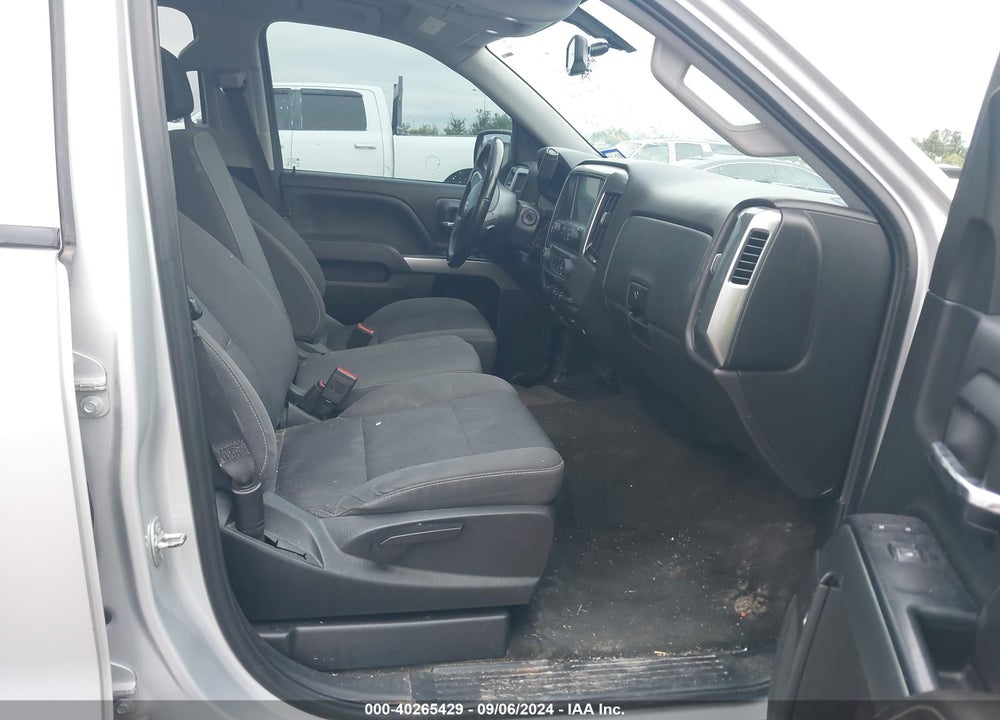 2018 CHEVROLET SILVERADO 1500 LT VIN: 1GCRCREH4JZ173681