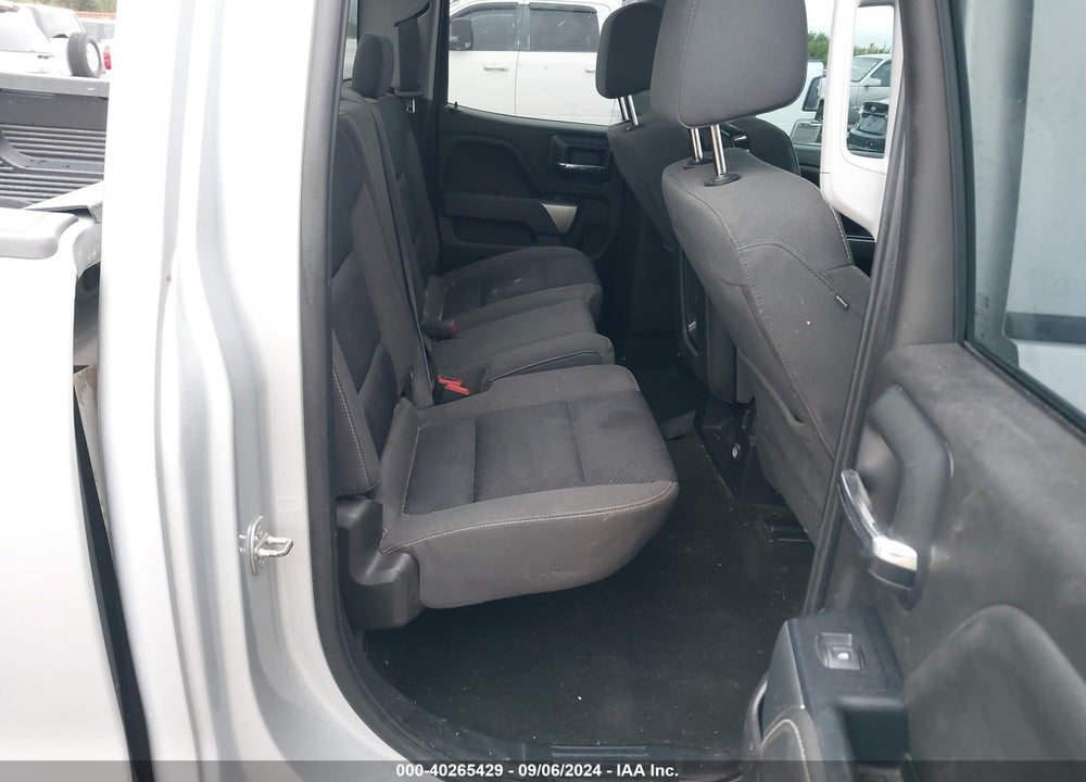 2018 CHEVROLET SILVERADO 1500 LT VIN: 1GCRCREH4JZ173681