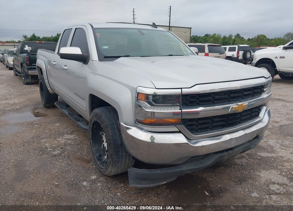 2018 CHEVROLET SILVERADO 1500 LT VIN: 1GCRCREH4JZ173681