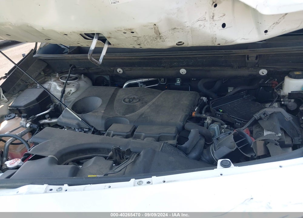 2020 TOYOTA RAV4 XLE VIN: 2T3W1RFV1LW073327