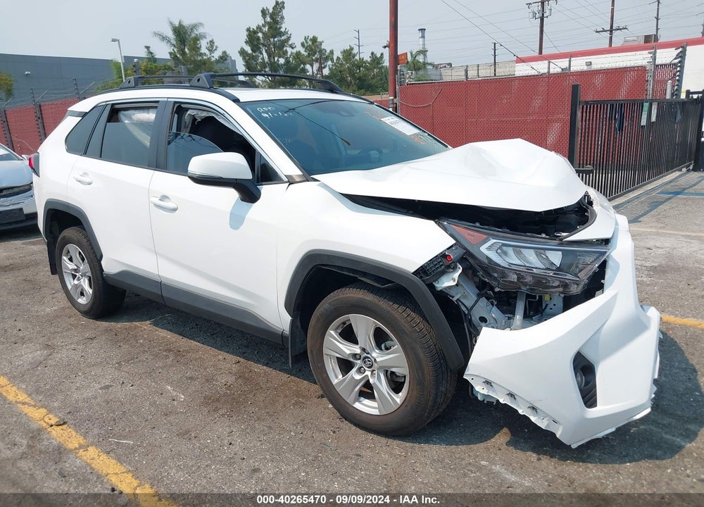 2020 TOYOTA RAV4 XLE VIN: 2T3W1RFV1LW073327