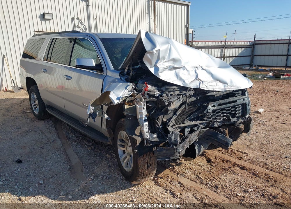 2019 CHEVROLET SUBURBAN LT VIN: 1GNSKHKCXKR227288