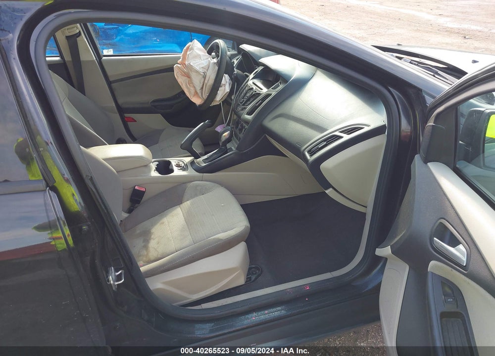 2013 FORD FOCUS SE VIN: 1FADP3K28DL108583