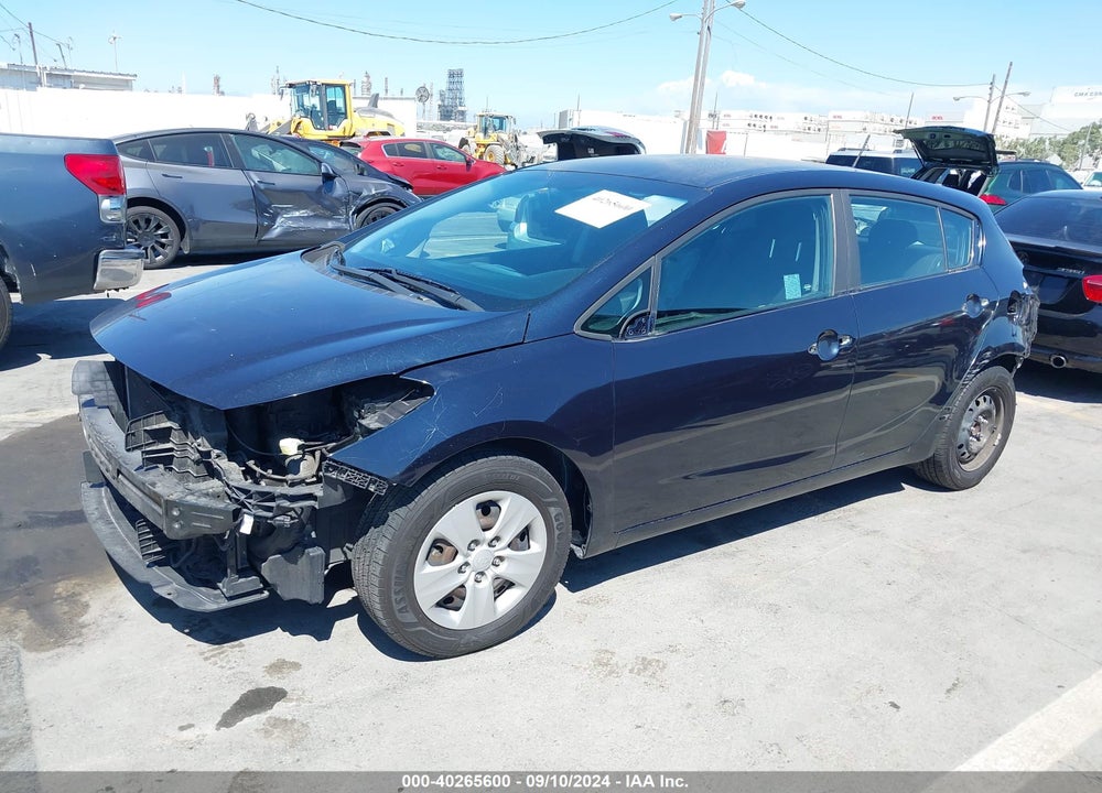 2017 KIA FORTE LX VIN: KNAFK5A85H5678986