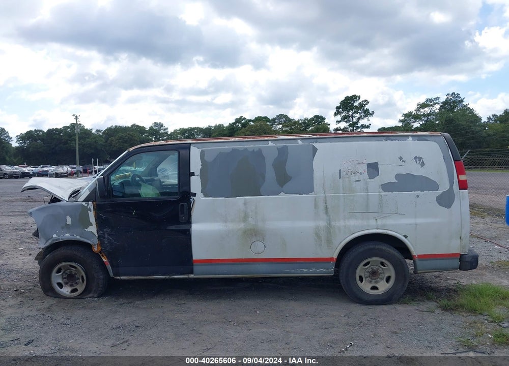 2007 CHEVROLET EXPRESS WORK VAN VIN: 1GCHG35U671130445