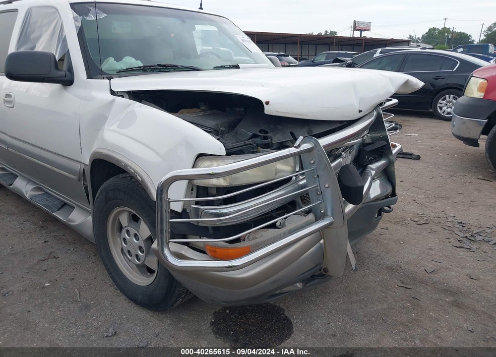 2002 CHEVROLET SUBURBAN 1500 LT VIN: 3GNEC16Z22G139741
