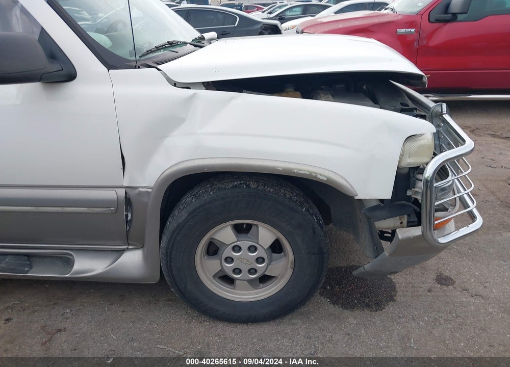 2002 CHEVROLET SUBURBAN 1500 LT VIN: 3GNEC16Z22G139741