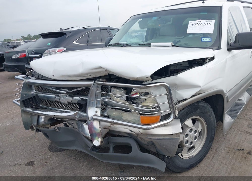 2002 CHEVROLET SUBURBAN 1500 LT VIN: 3GNEC16Z22G139741