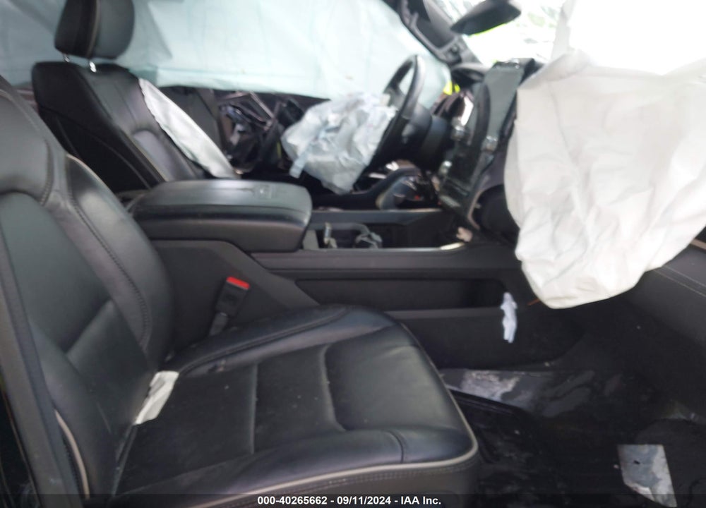 2021 RAM 1500 LIMITED 4X4 5'7 BOX VIN: 1C6SRFHT6MN655778