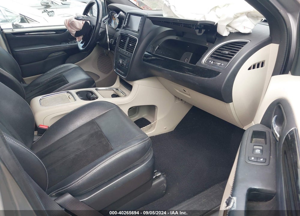 2017 DODGE GRAND CARAVAN SXT VIN: 2C4RDGCG6HR730851