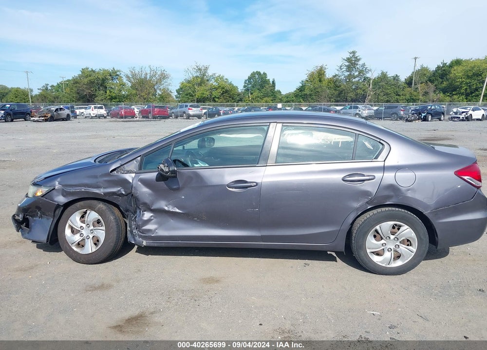 2014 HONDA CIVIC LX VIN: 19XFB2F59EE217015