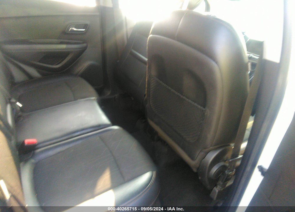 2018 CHEVROLET TRAX LT VIN: KL7CJLSB2JB558171
